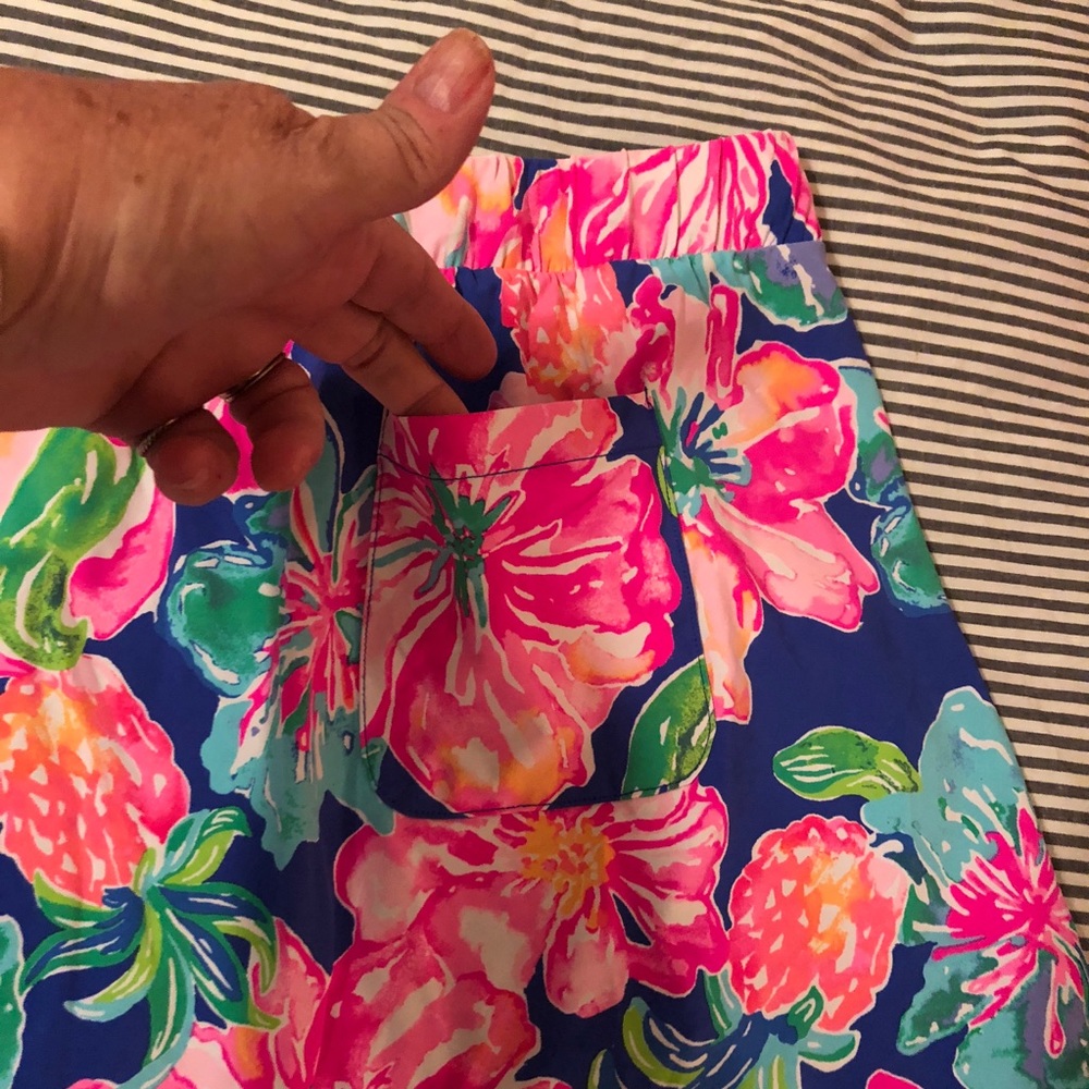 ❌SOLD❌Lilly Pulitzer Luxletic Skort - Picture 8 of 8